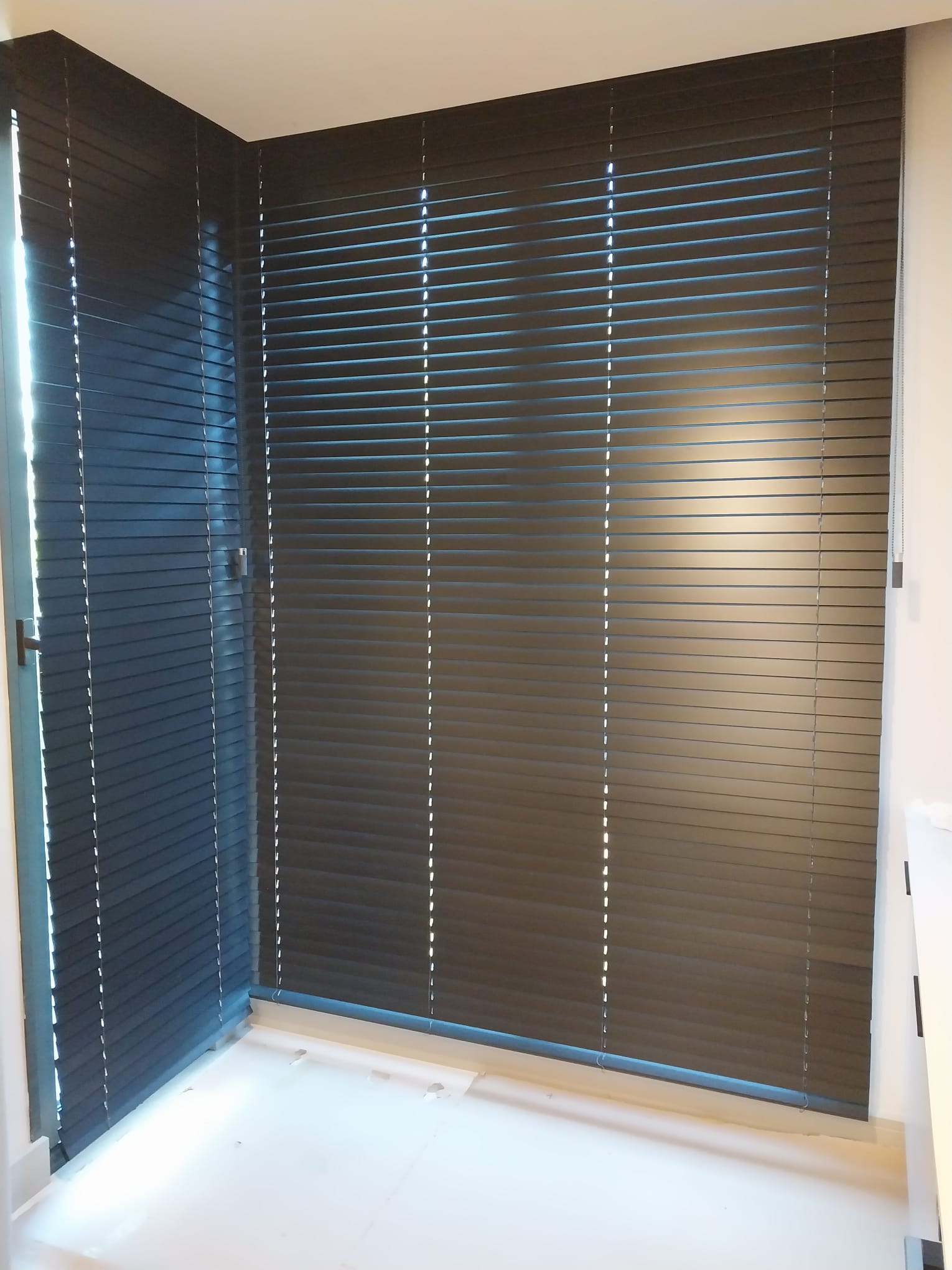 ستائر خشبية